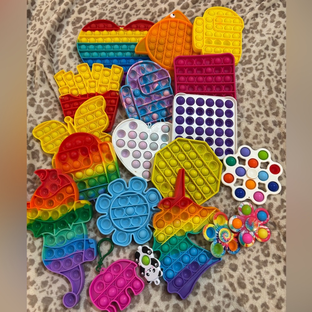 19 pop it toys